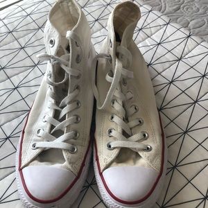 COPY - Women’s high top converse shoes size 9